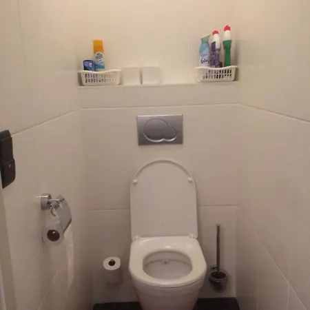 Apartment Zeezicht 8a *